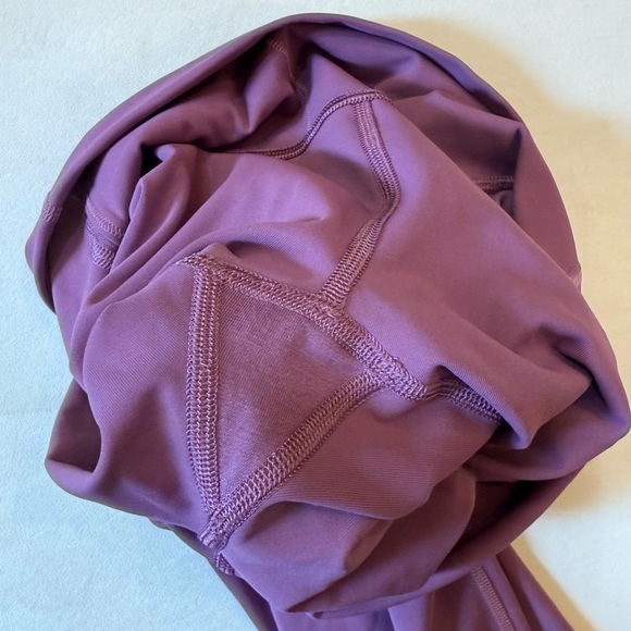 Lululemon Plum Wunderunder Size 4 High Rise - Picture 5 of 7